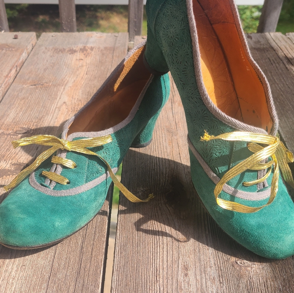 Vintage style green lace-up oxford heels by Chie Mihara size 42, Academia, Witch